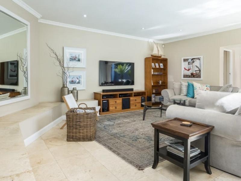 5 Bedroom Property for Sale in Welgemoed Western Cape